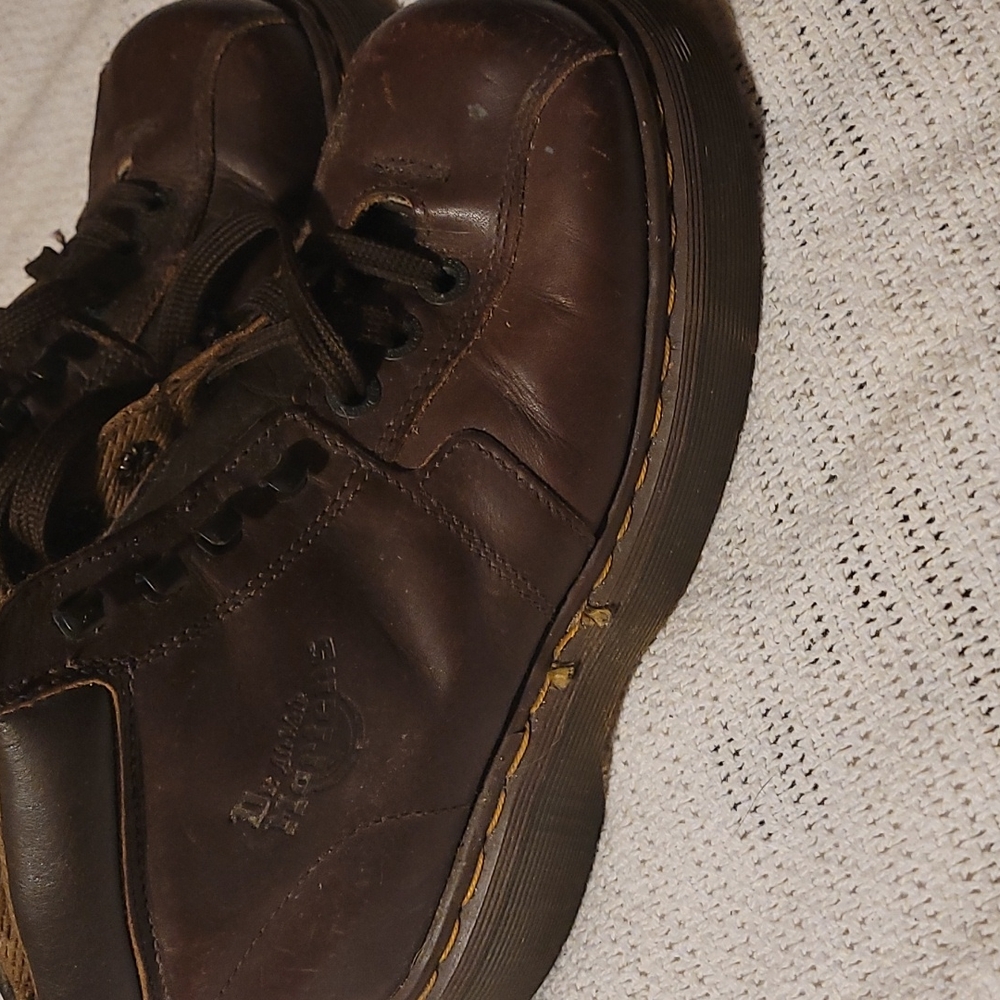 Doc Martens Brown Leather Boots! 🤎 5UK 7US, great conditon!!😁